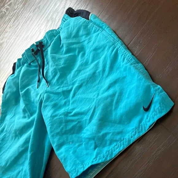 Nike Turquoise Men’s Swim Trunks - Picture 6 of 11